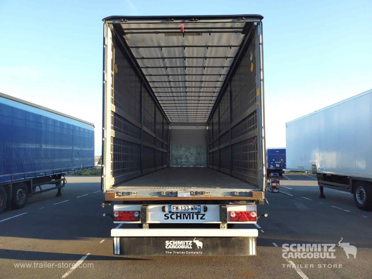 Schmitz Cargobull Semitrailer Curtainsider Standard 