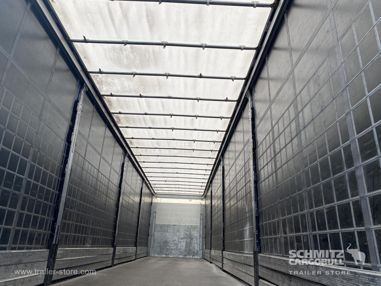 Schmitz Cargobull Semitrailer Curtainsider Standard 