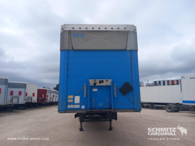 Schmitz Cargobull Curtainsider Coil 