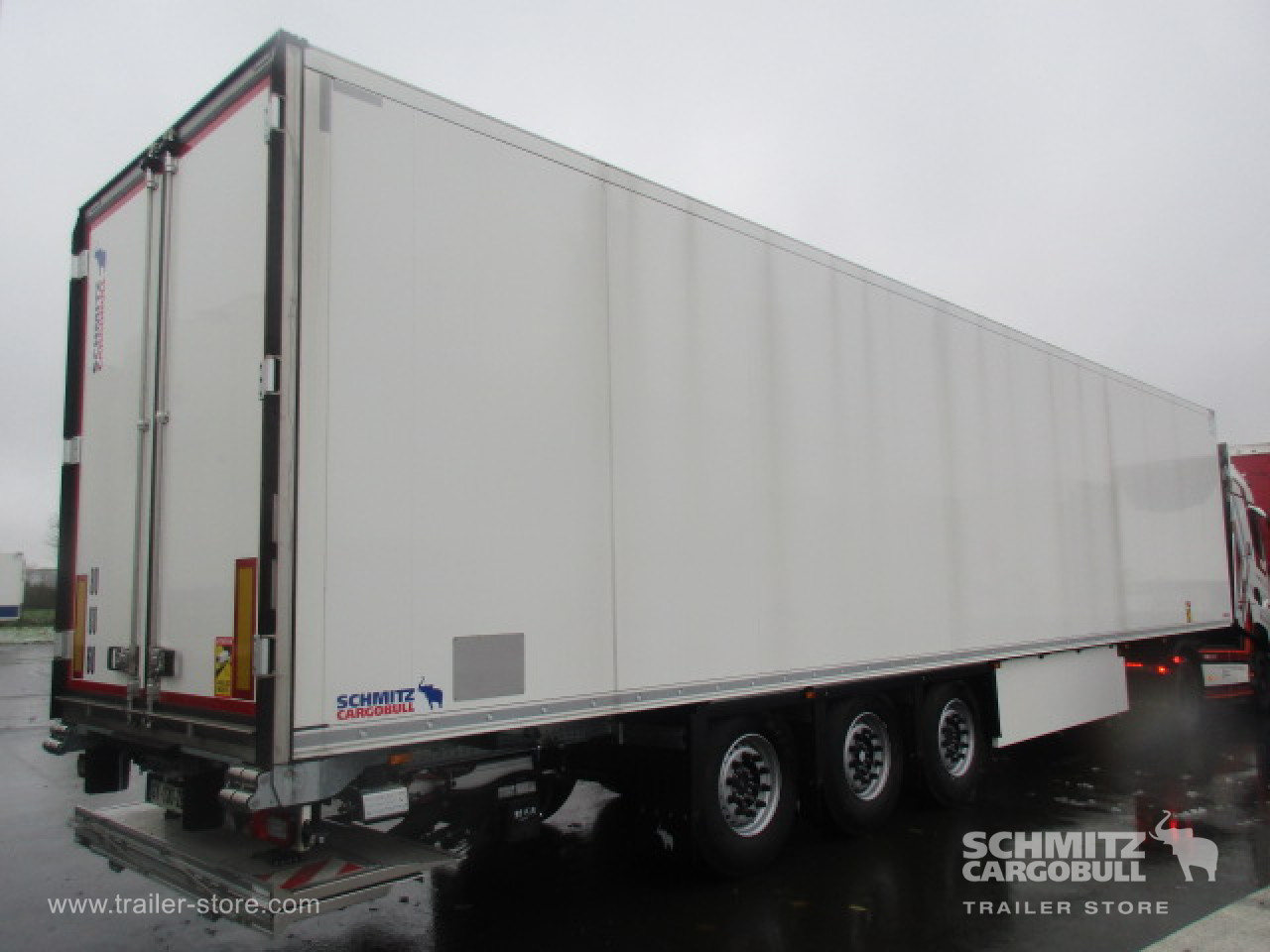 Schmitz Cargobull Semitrailer Reefer Standard Hayon 