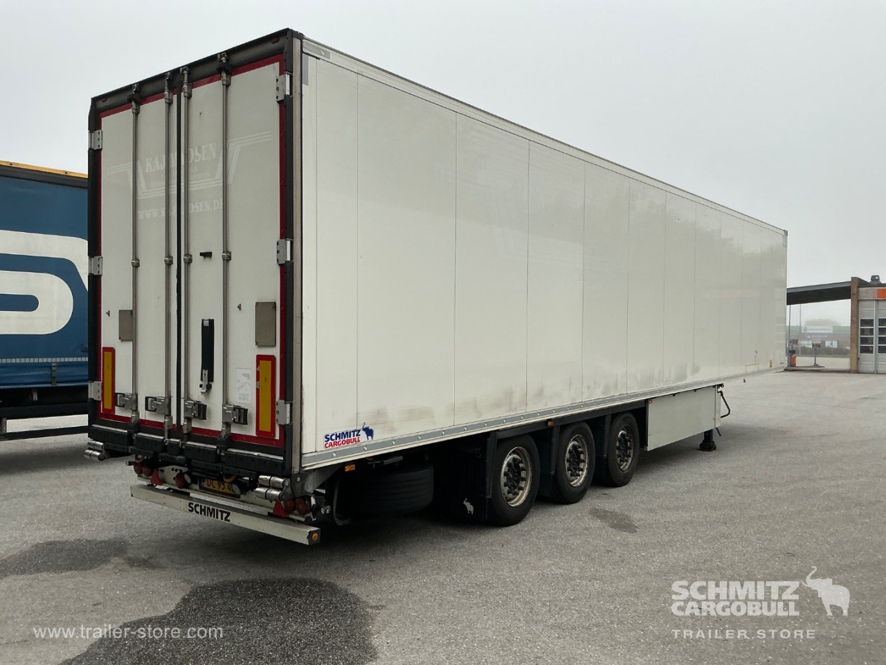 Schmitz Cargobull Reefer Meat hanging system 