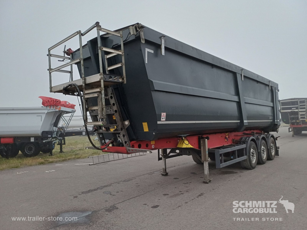 Schmitz Cargobull Kipper Stahlrundmulde 51m³ 
