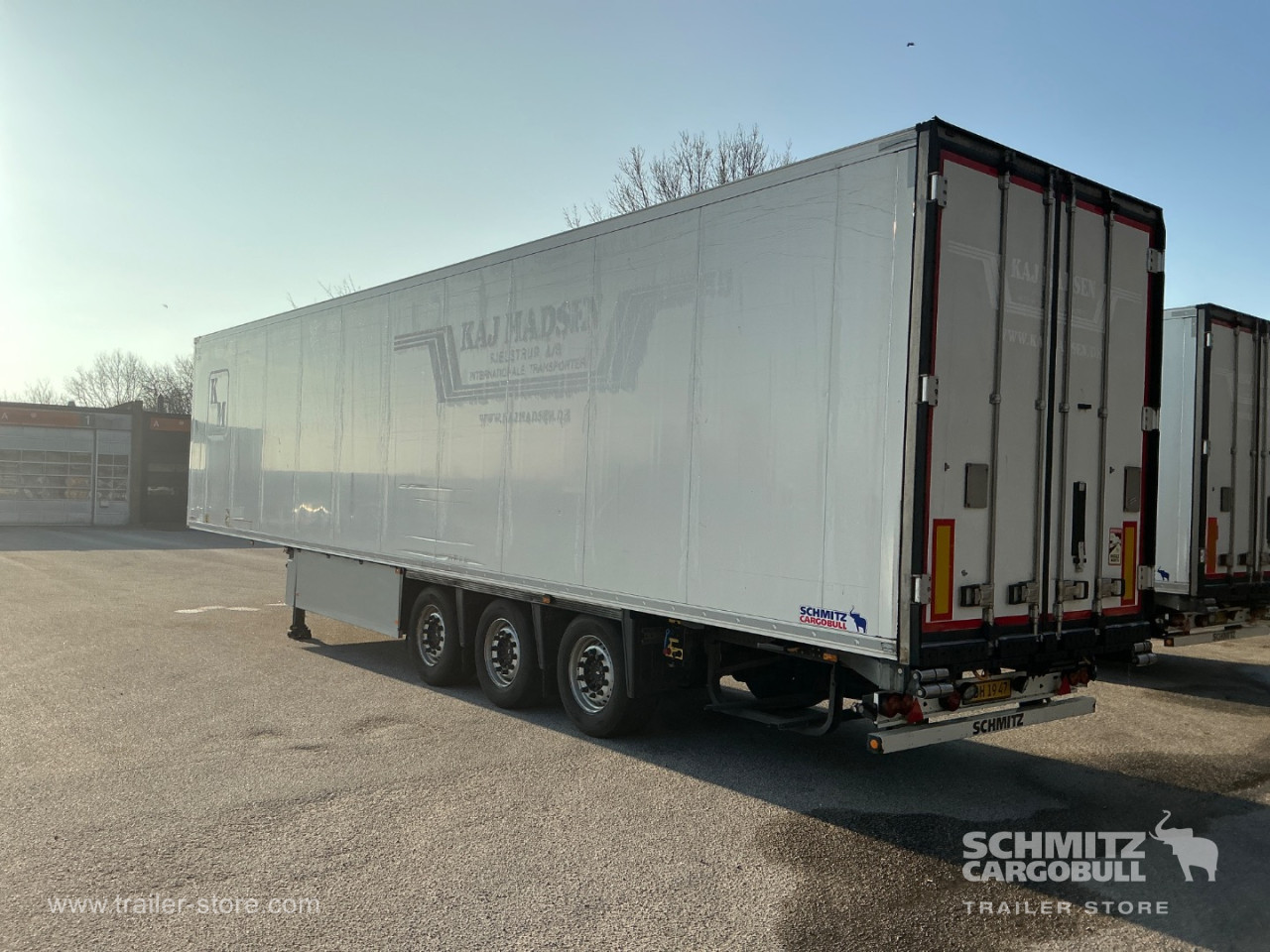Schmitz Cargobull Reefer Meat hanging system 