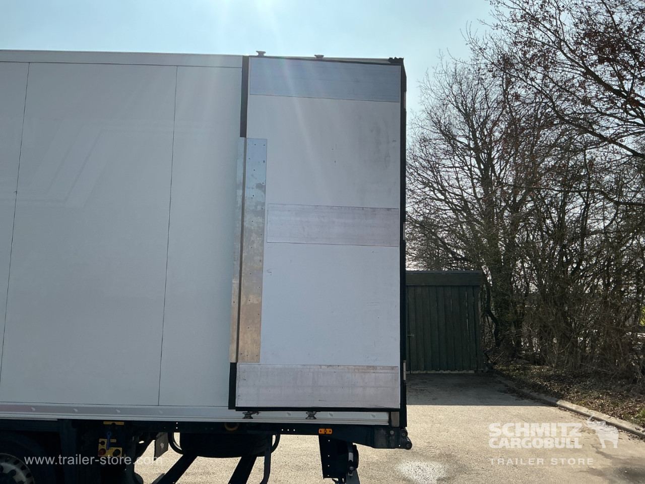 Schmitz Cargobull Reefer Meat hanging system 