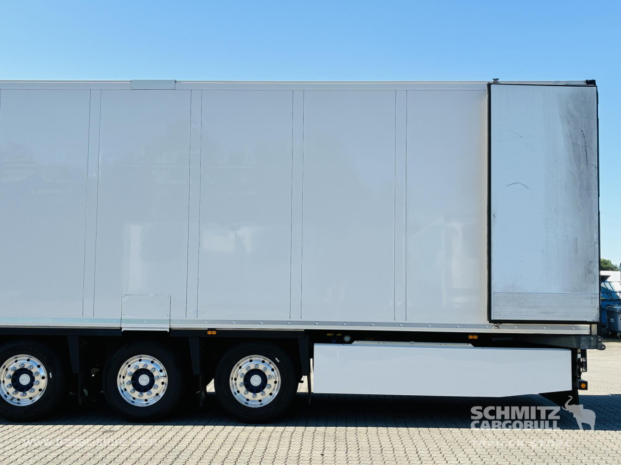 Schmitz Cargobull Tiefkühler Multitemp Trennwand 