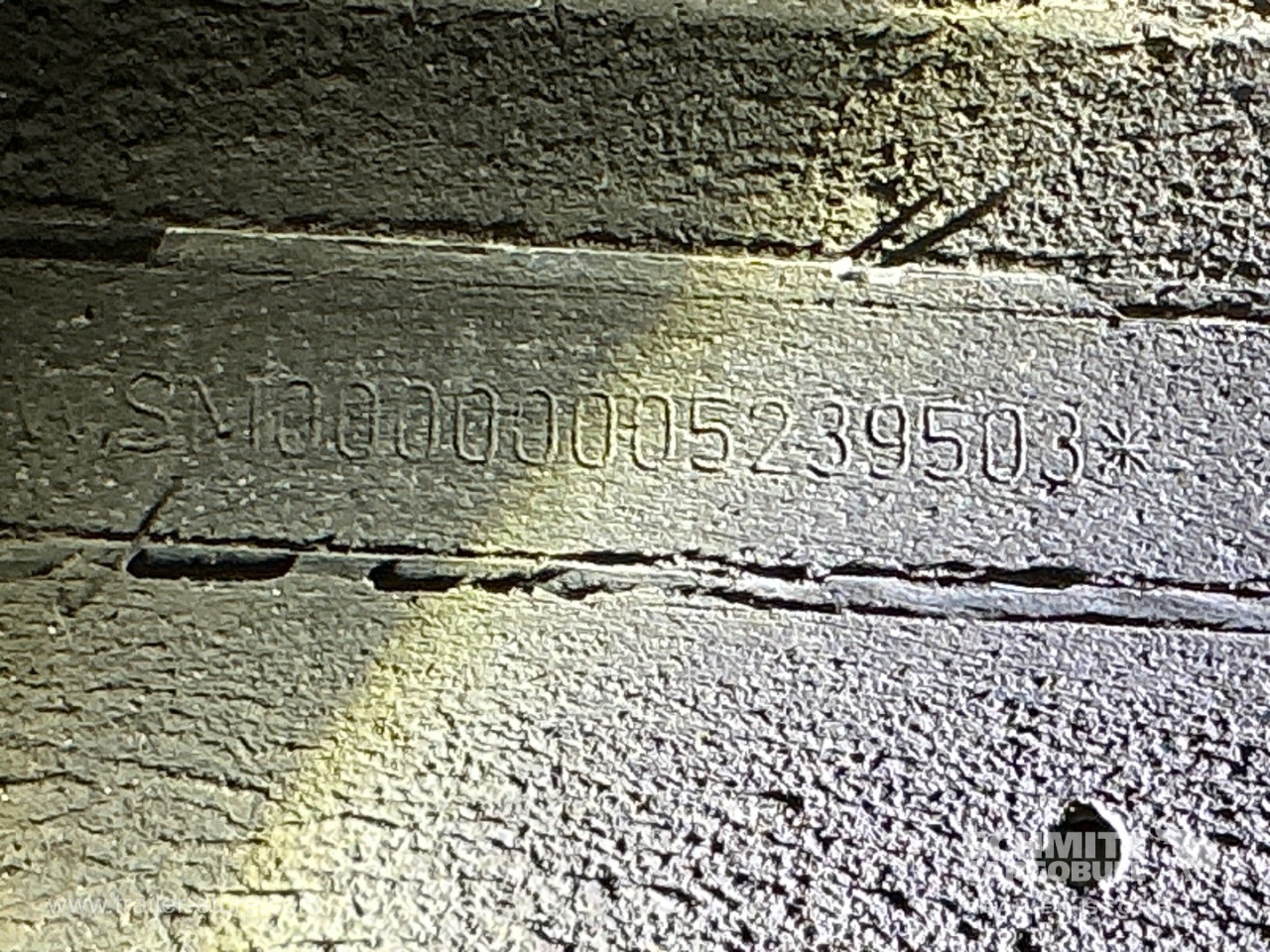 Schmitz Cargobull Reefer Meat hanging system 