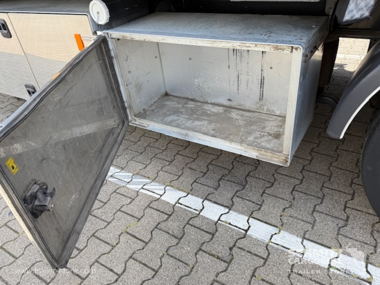 EKERI Oplegger Vries Vouw wand Double deck Taillift 