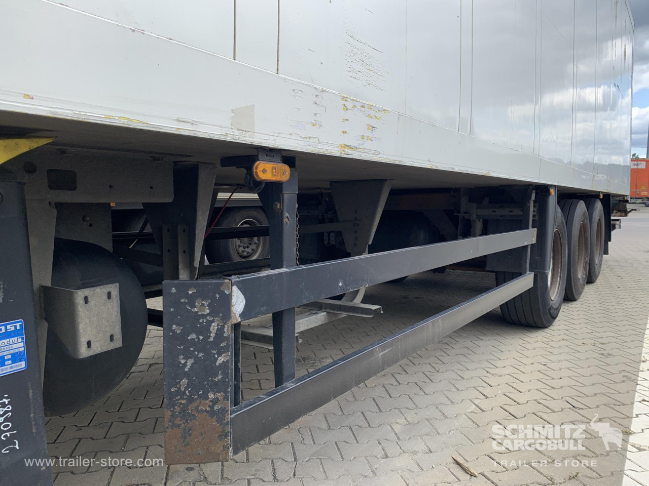 Schmitz Cargobull Reefer Standard Taillift 