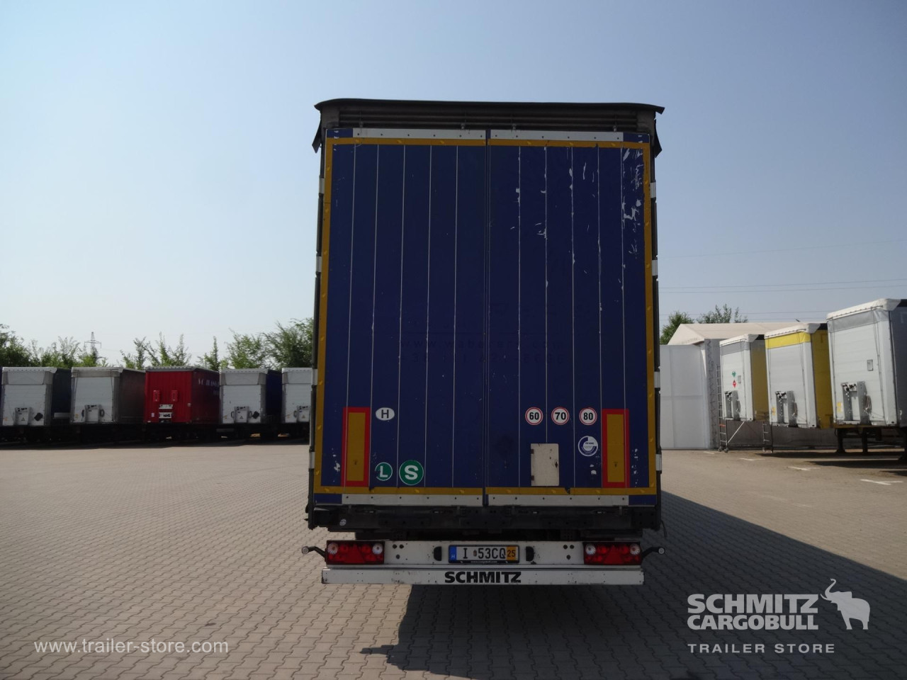 Schmitz Cargobull Curtainsider Mega 