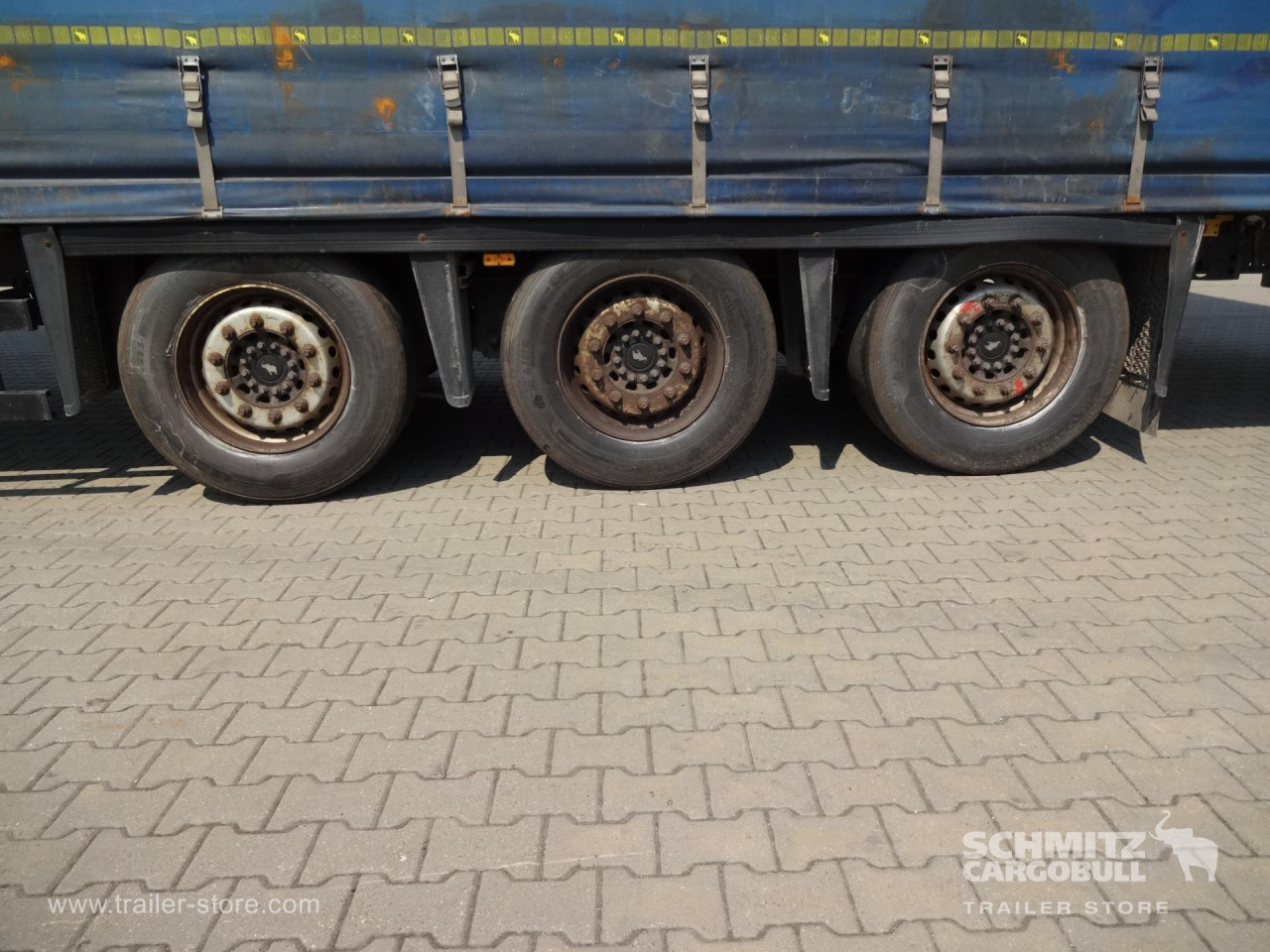 Schmitz Cargobull Curtainsider Mega 