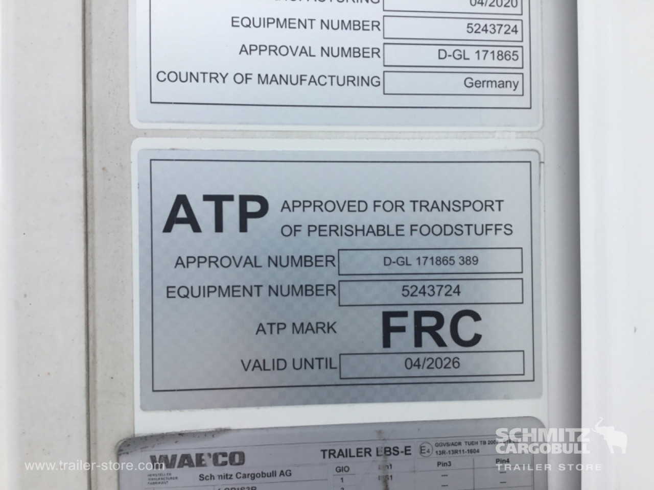 Schmitz Cargobull Reefer Meat hanging system 