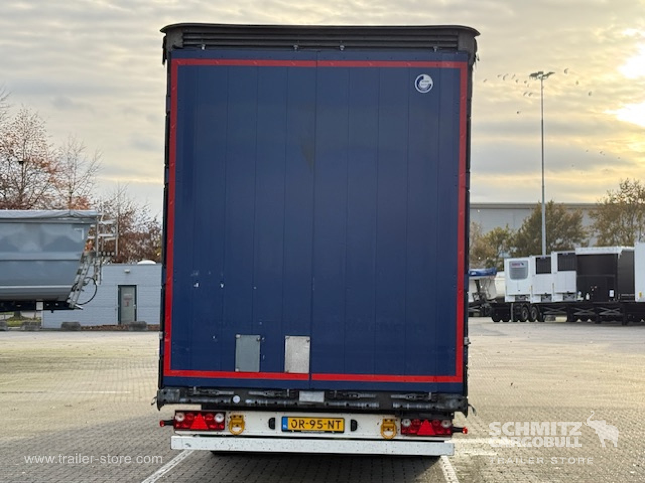 Schmitz Cargobull Oplegger Schuifzeil Mega 