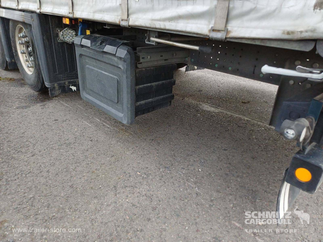 Schmitz Cargobull Curtainsider Mega 