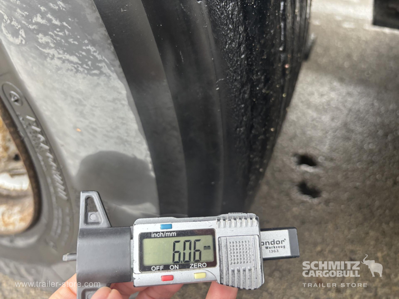 Schmitz Cargobull Curtainsider Standard 