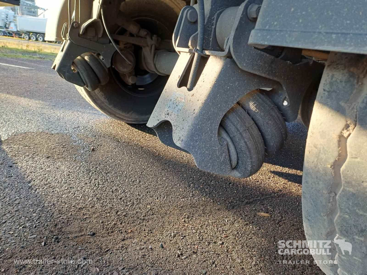 Schmitz Cargobull Kipper Alukastenmulde 24m³ 