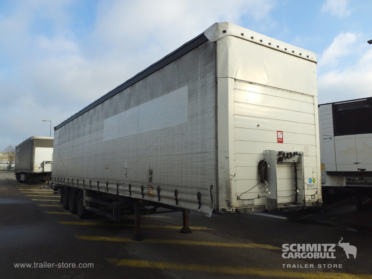 Schmitz Cargobull Semitrailer Curtainsider Standard 