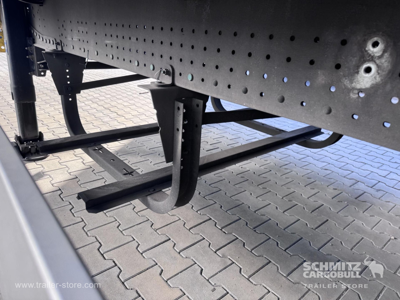 Schmitz Cargobull Curtainsider Standard 