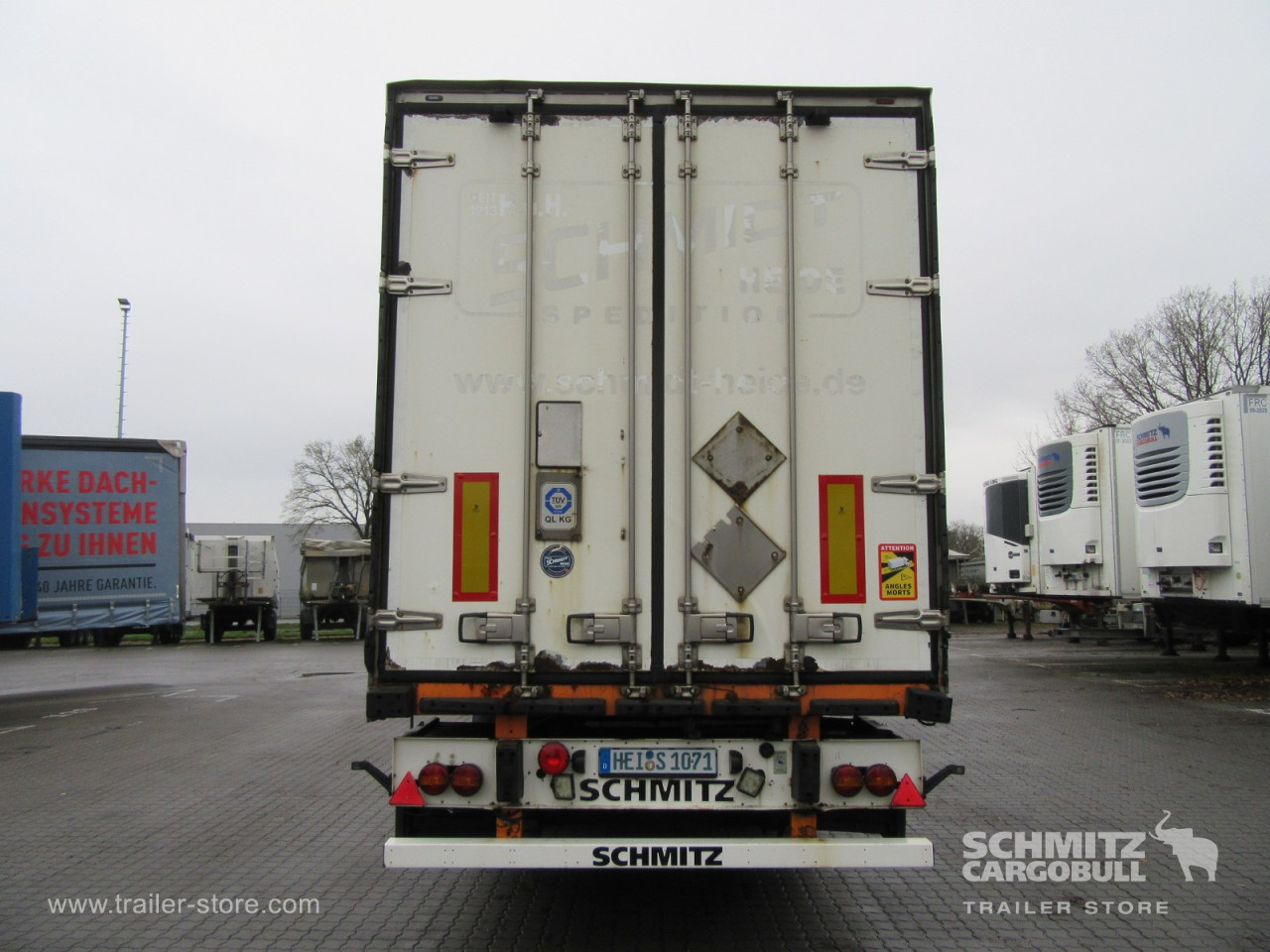 Schmitz Cargobull Trockenfrachtkoffer Faltwand Faltwandtür beidseitig 