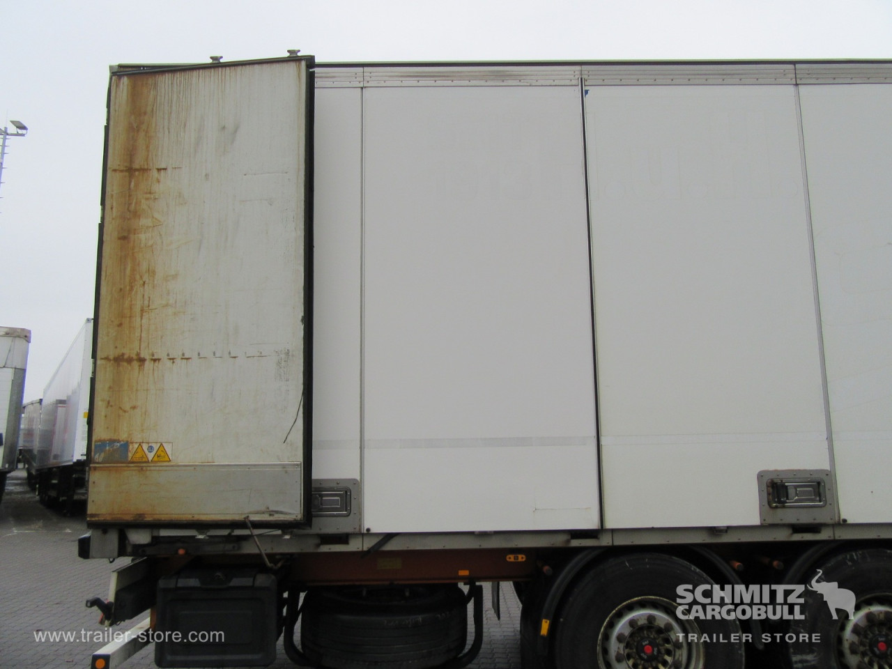 Schmitz Cargobull Trockenfrachtkoffer Faltwand Faltwandtür beidseitig 