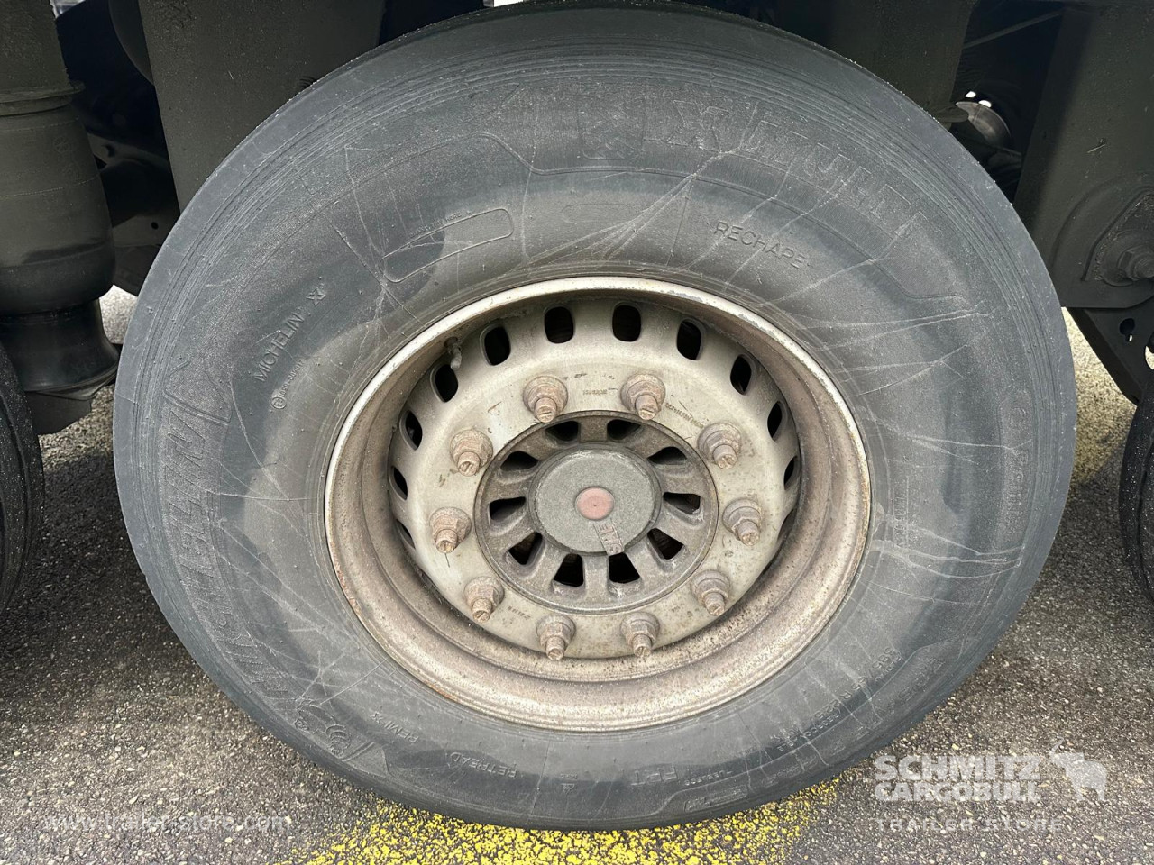 LAMBERET Semitrailer Reefer Multitemp 