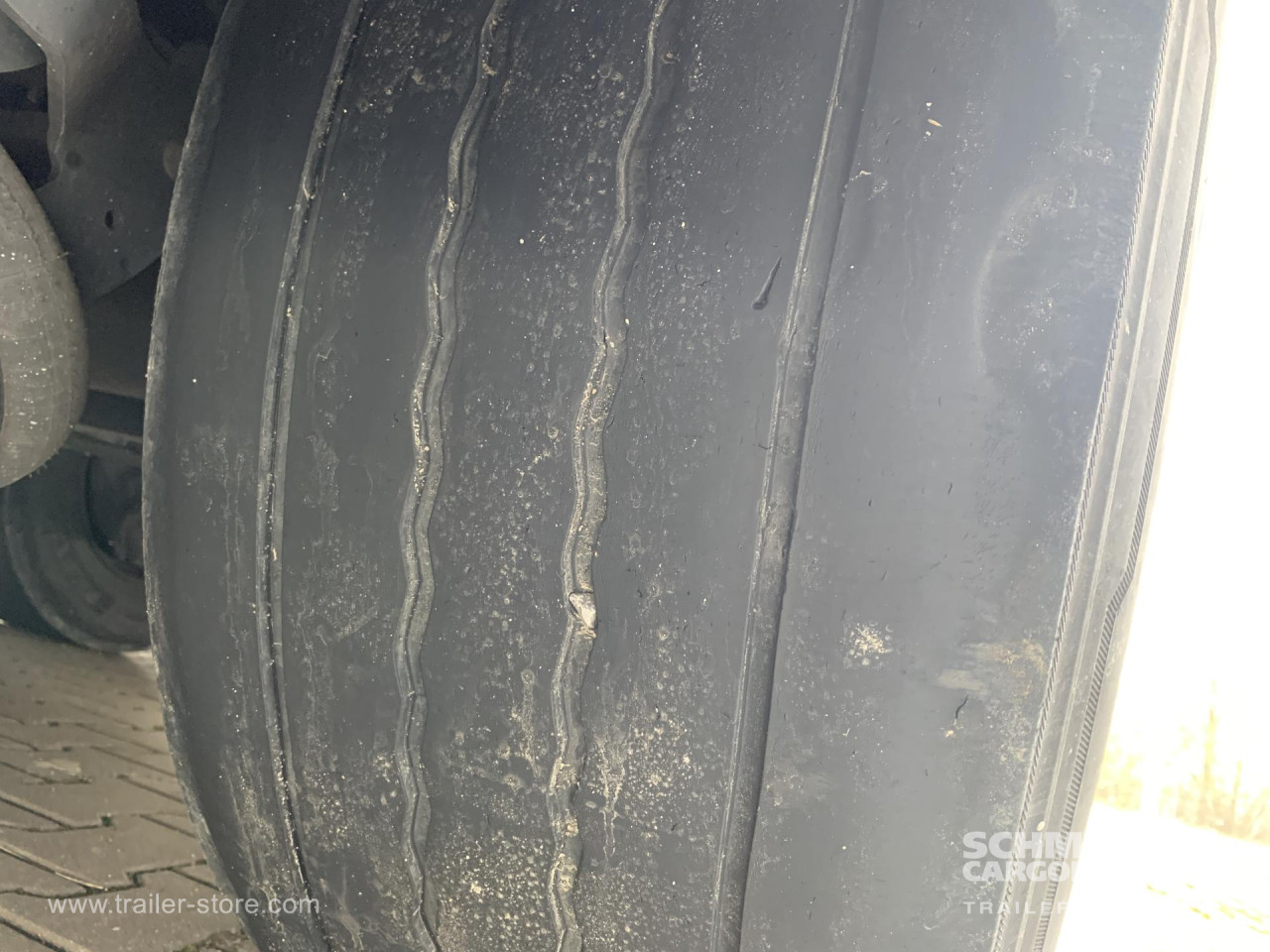 Schmitz Cargobull Curtainsider Mega 