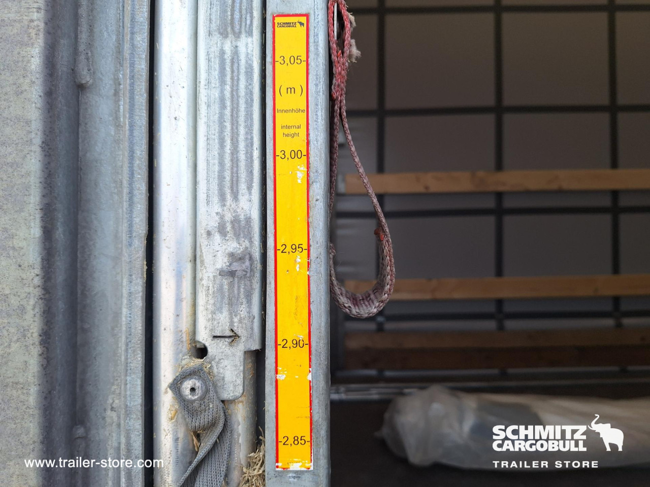 Schmitz Cargobull Curtainsider Mega 