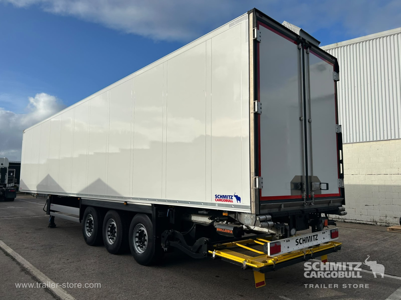 Schmitz Cargobull Reefer Multitemp Taillift 