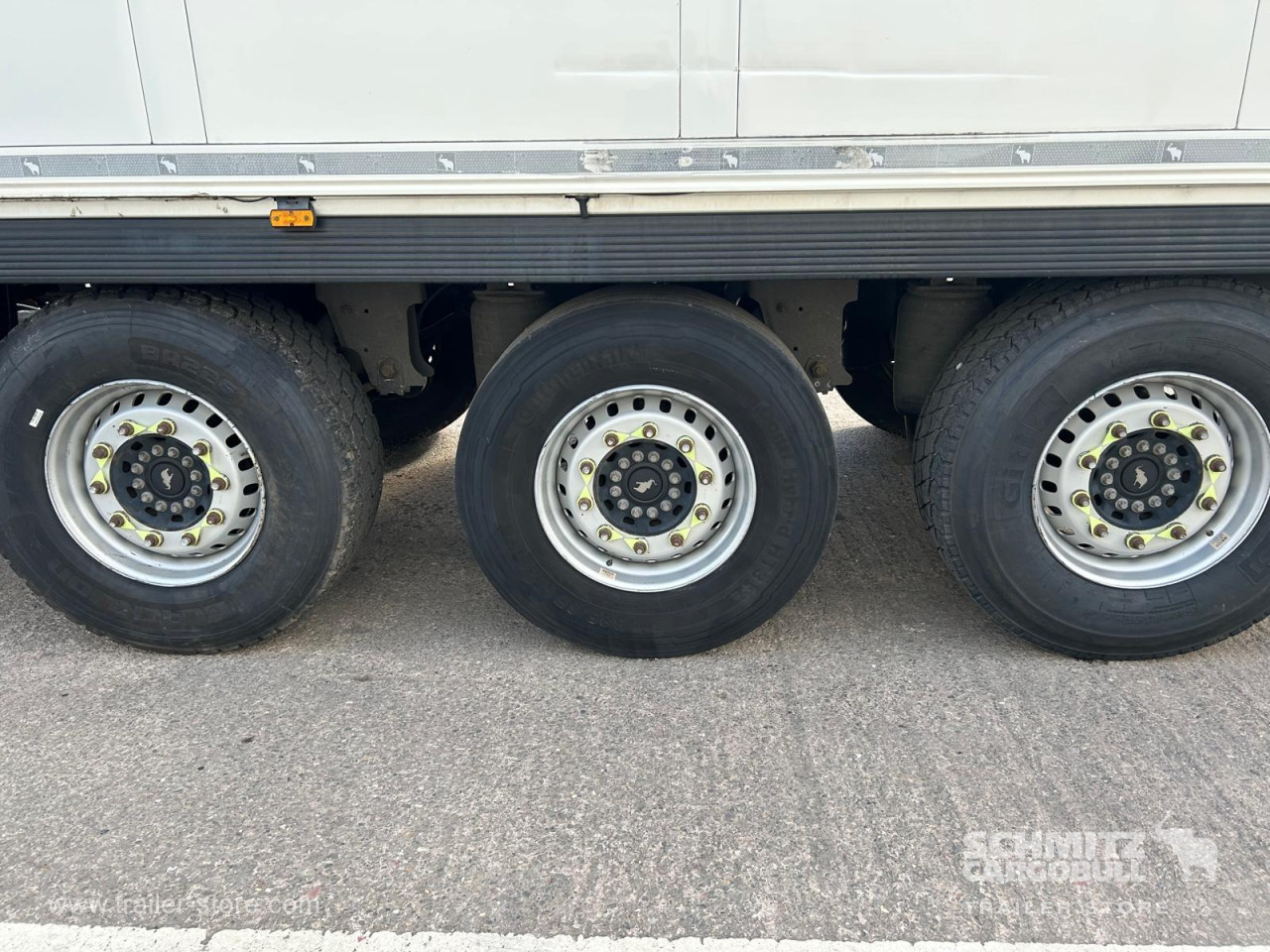 Schmitz Cargobull Reefer Multitemp Taillift 