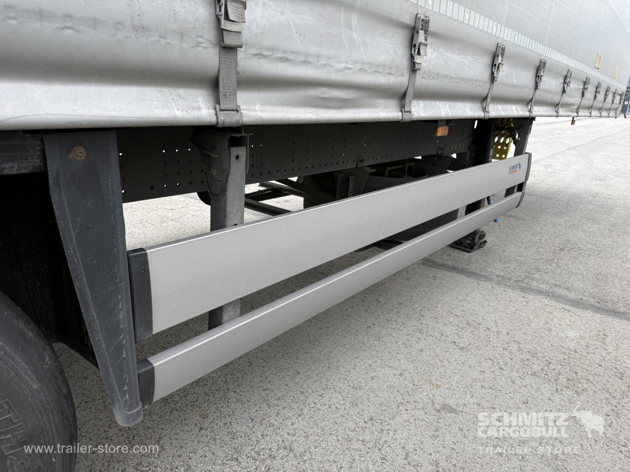 Schmitz Cargobull Curtainsider Standard 