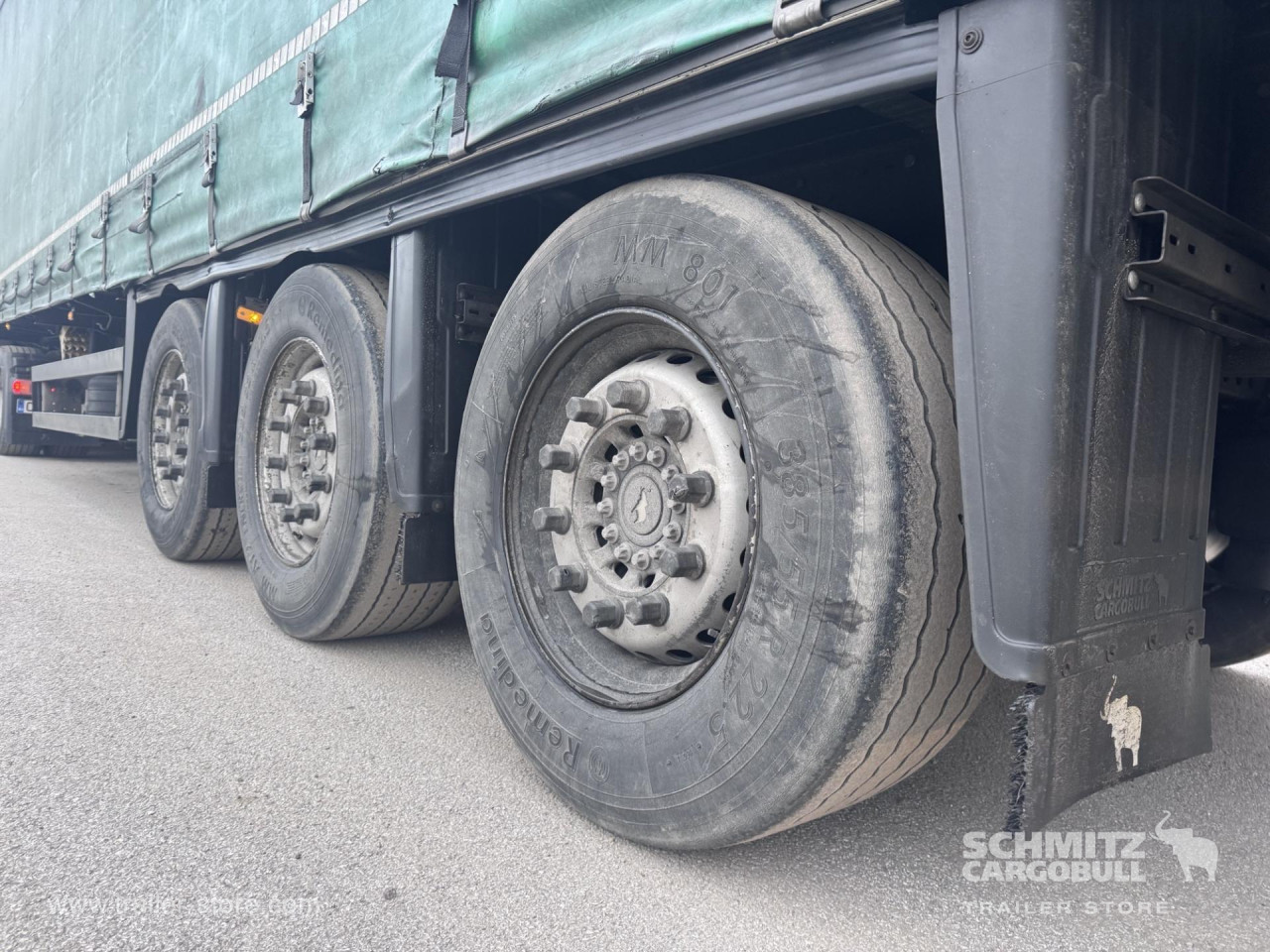 Schmitz Cargobull Curtainsider Mega 