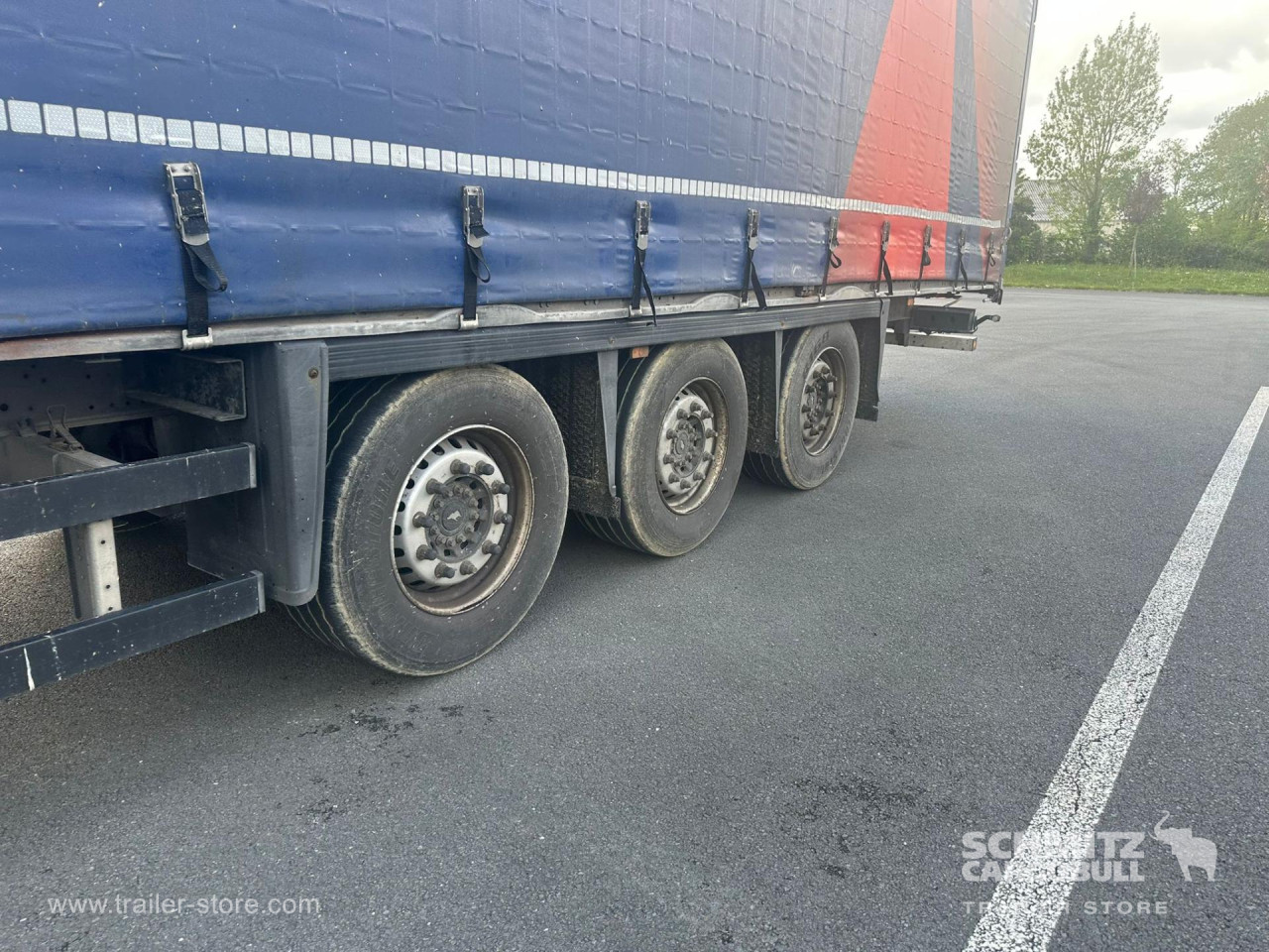 Schmitz Cargobull Semitrailer Curtainsider Mega 