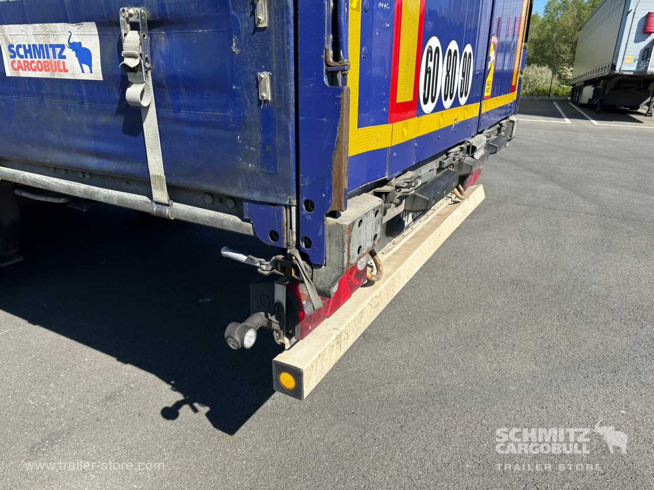 Schmitz Cargobull Semitrailer Curtainsider Mega 
