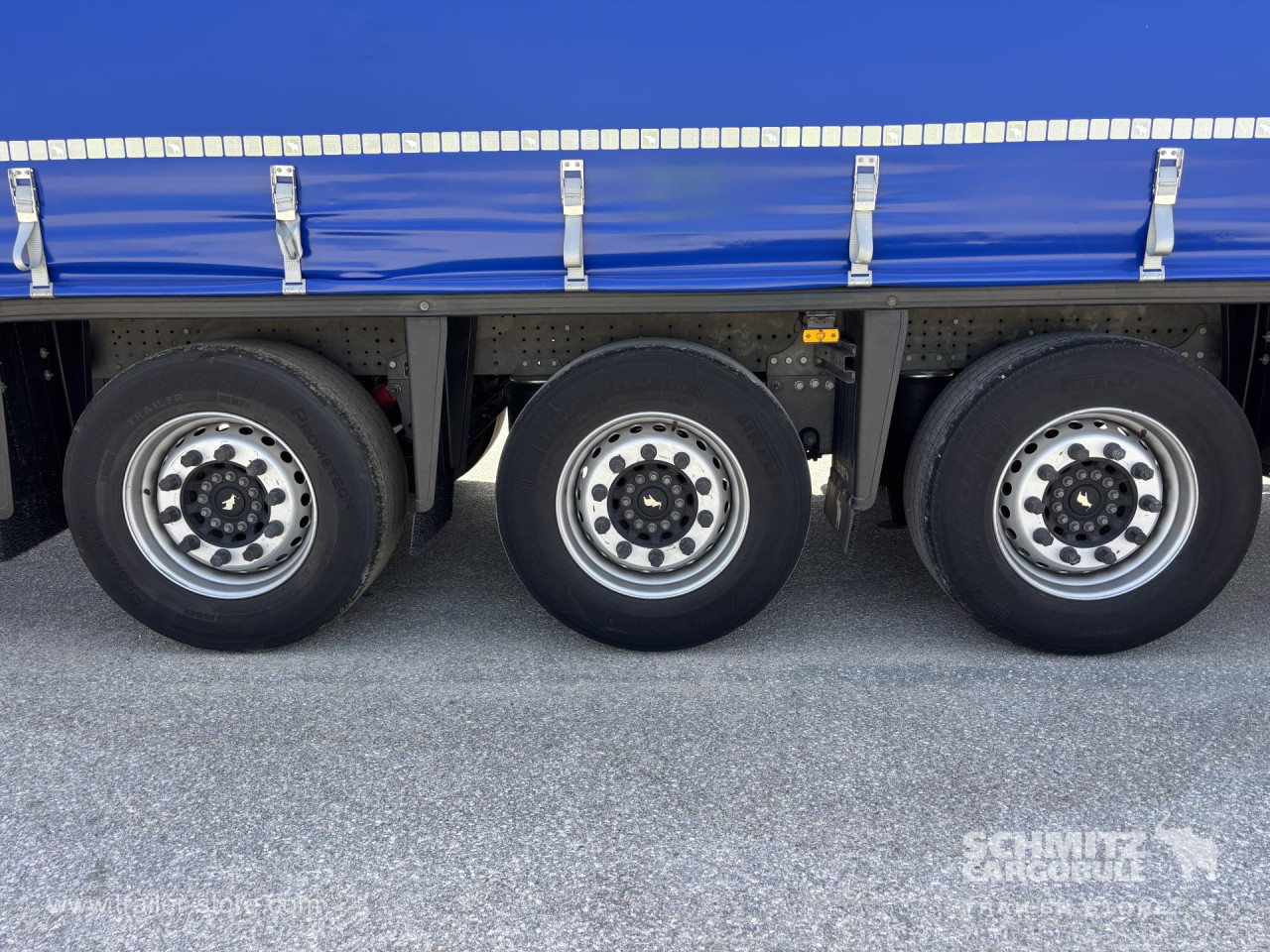 Schmitz Cargobull Curtainsider Standard 