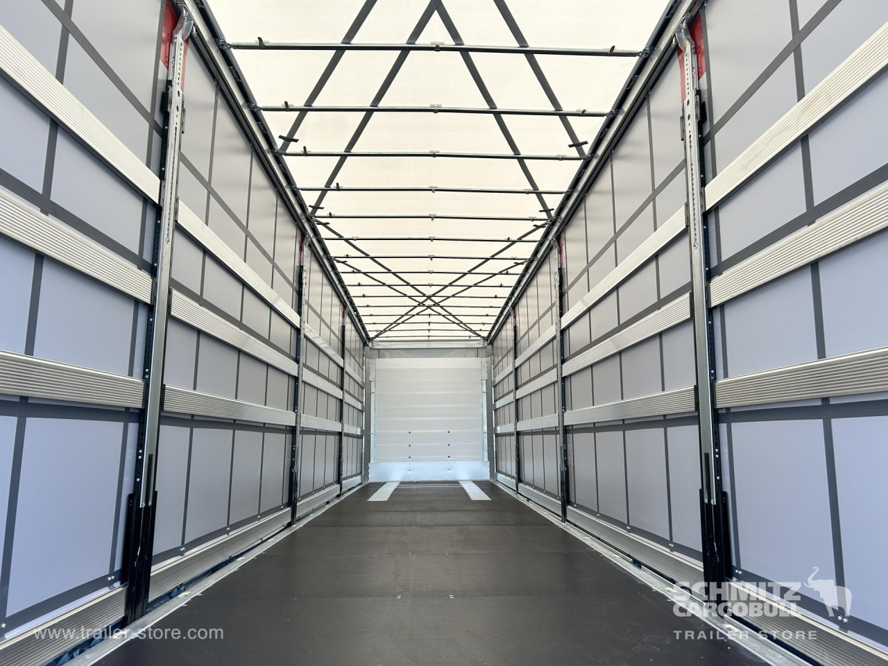 Schmitz Cargobull Curtainsider Standard 