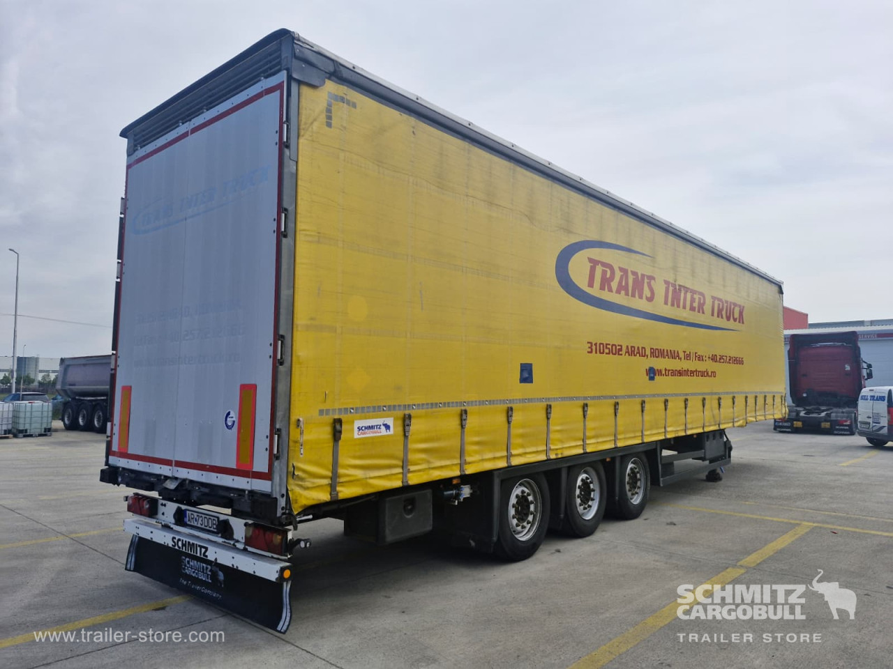 Schmitz Cargobull Curtainsider Mega 