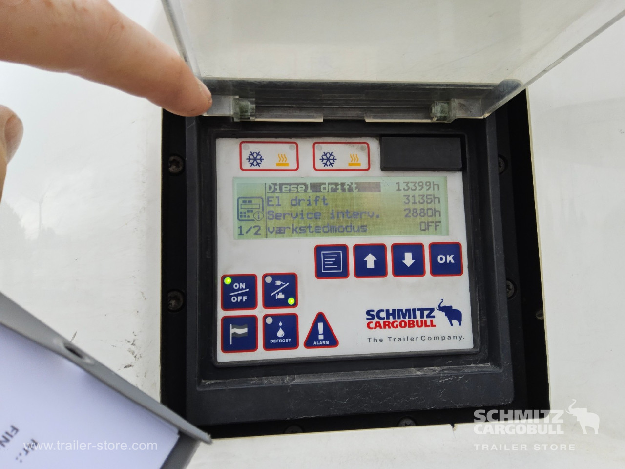 Schmitz Cargobull Tiefkühler Multitemp Doppelstock Ladebordwand 