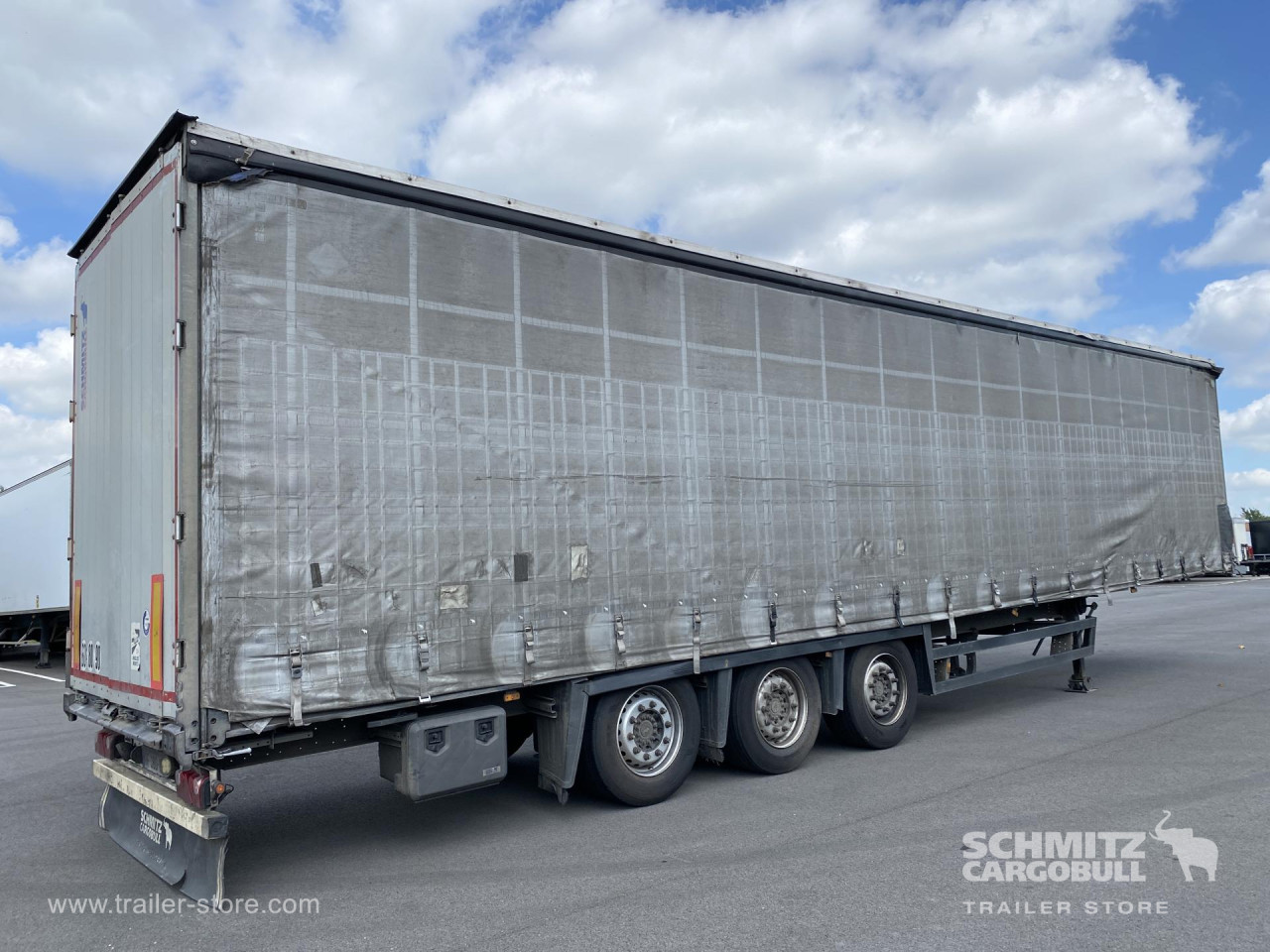 Schmitz Cargobull Semitrailer Curtainsider Mega 