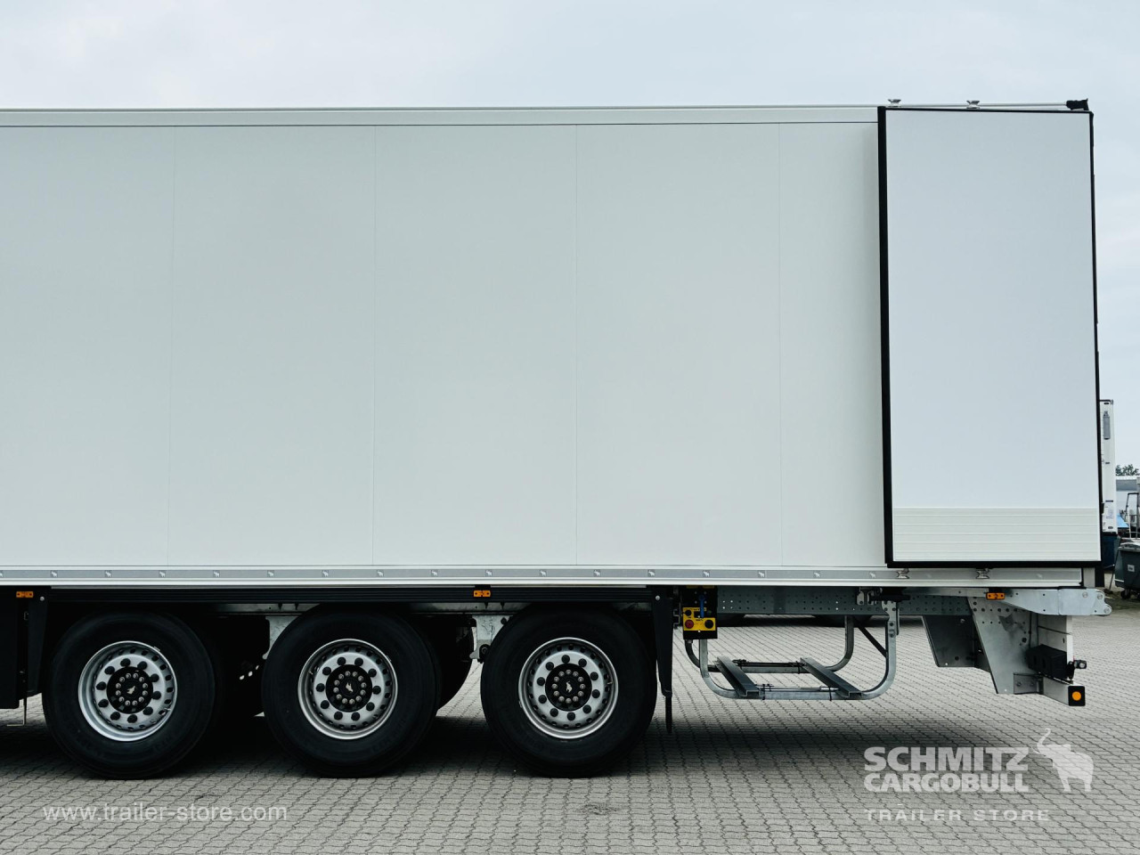 Schmitz Cargobull Tiefkühler Standard 
