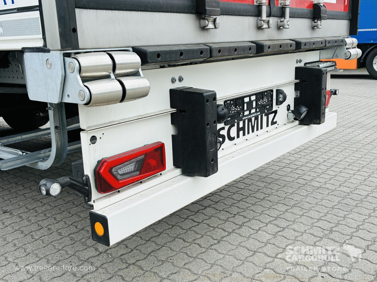 Schmitz Cargobull Tiefkühler Standard 