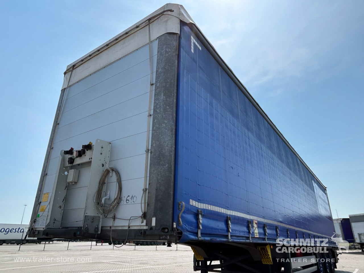 Schmitz Cargobull Curtainsider Standard 