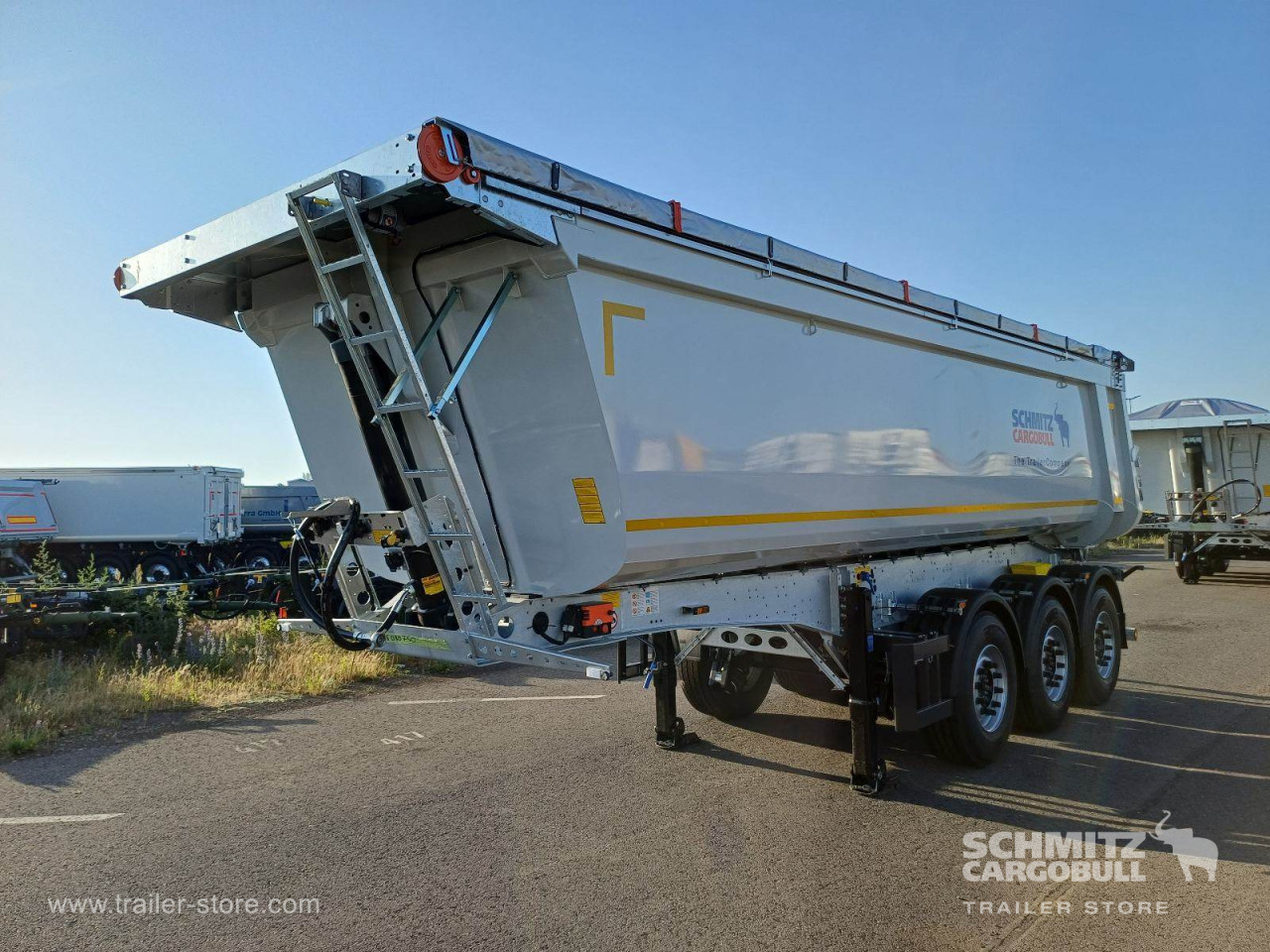 Schmitz Cargobull Kipper Stahlrundmulde 28m³ 