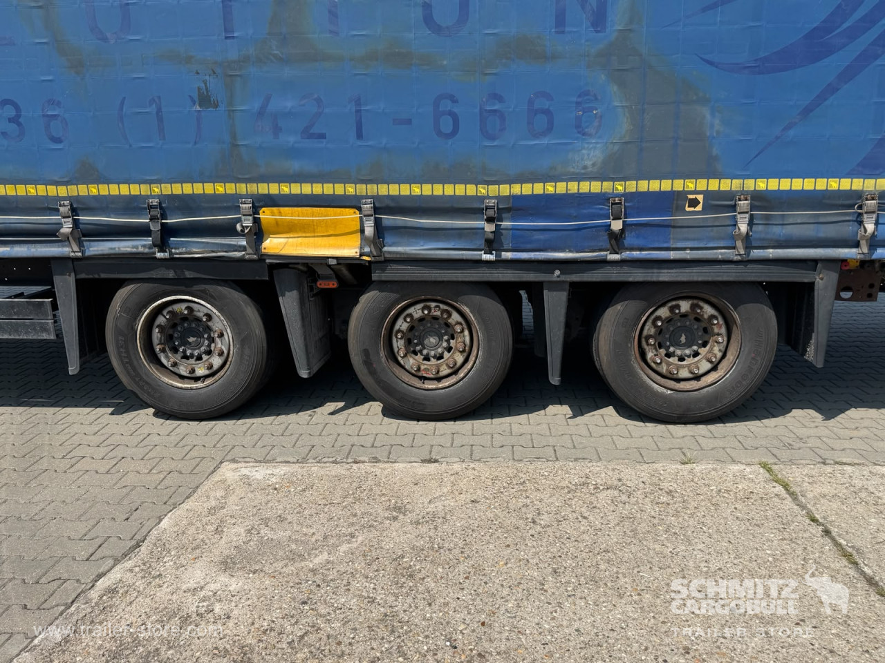 Schmitz Cargobull Curtainsider Mega 