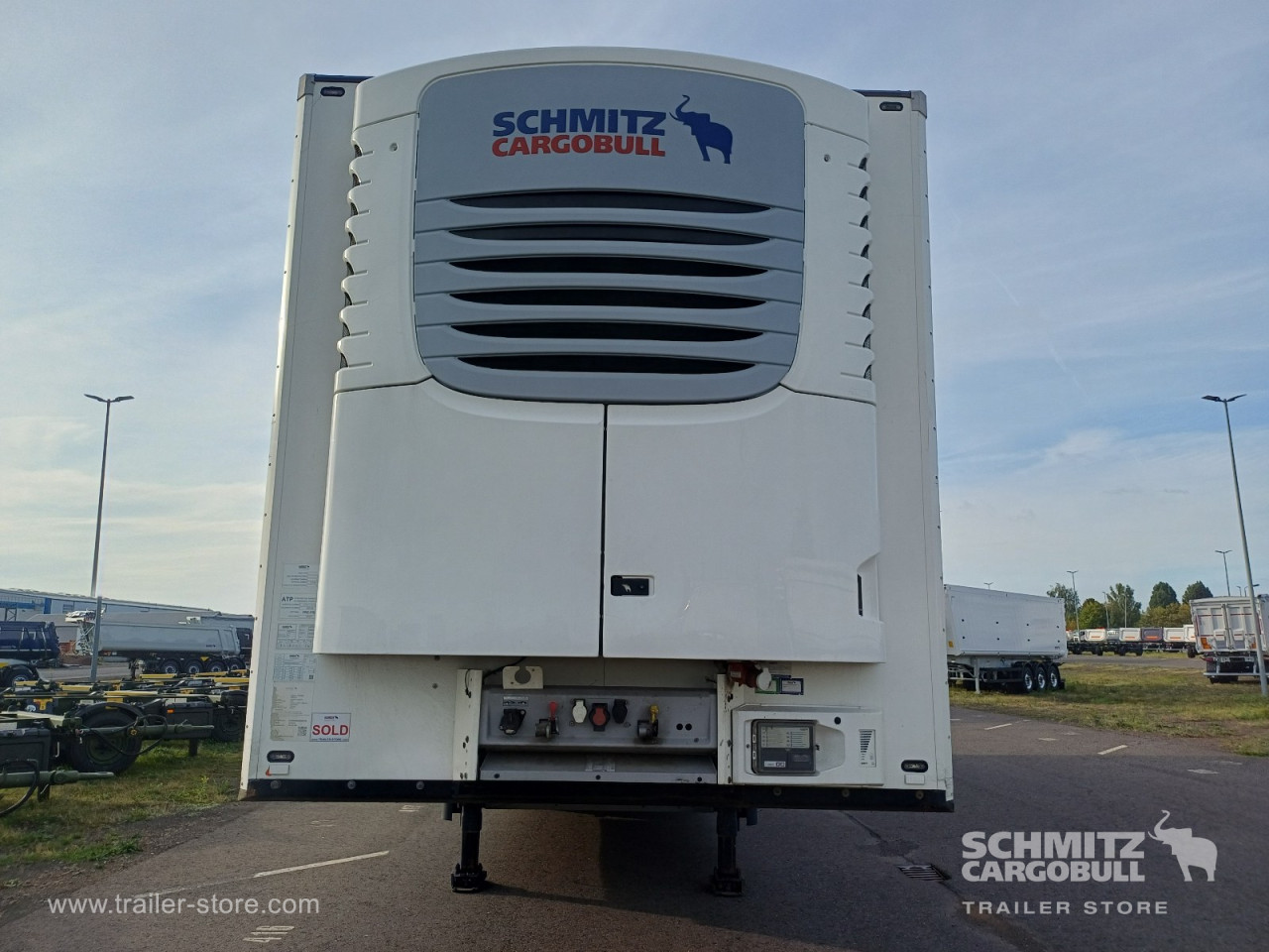 Schmitz Cargobull Tiefkühler Multitemp Trennwand 