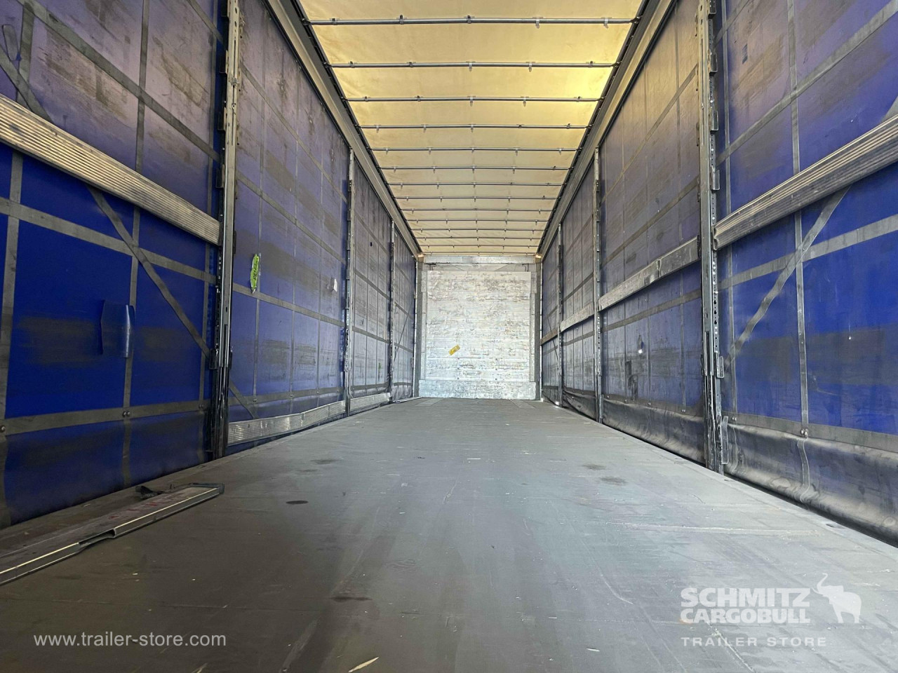 Schmitz Cargobull Semiremolque Lona Mega 