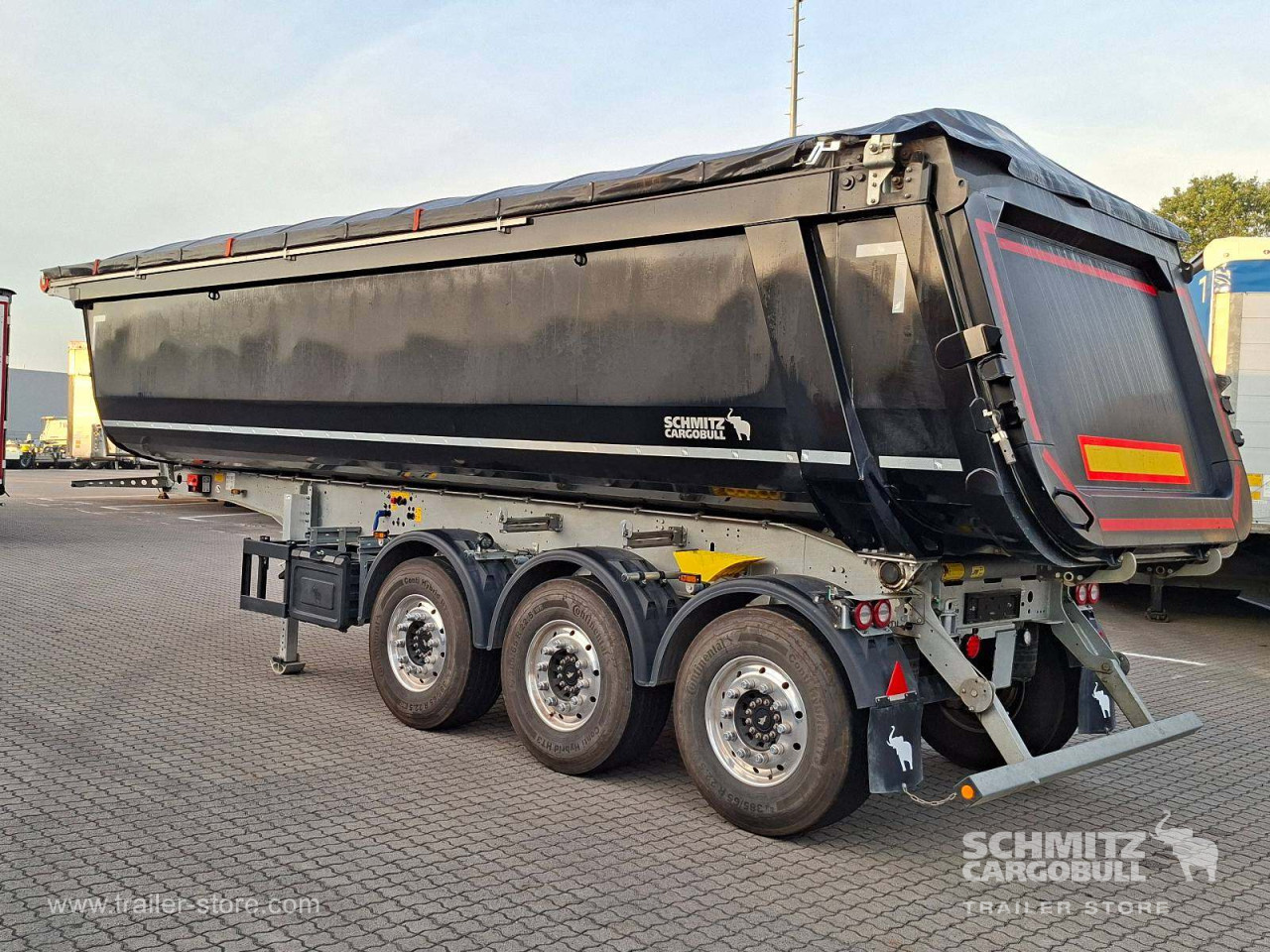 Schmitz Cargobull Kipper Stahlrundmulde 33m³ 