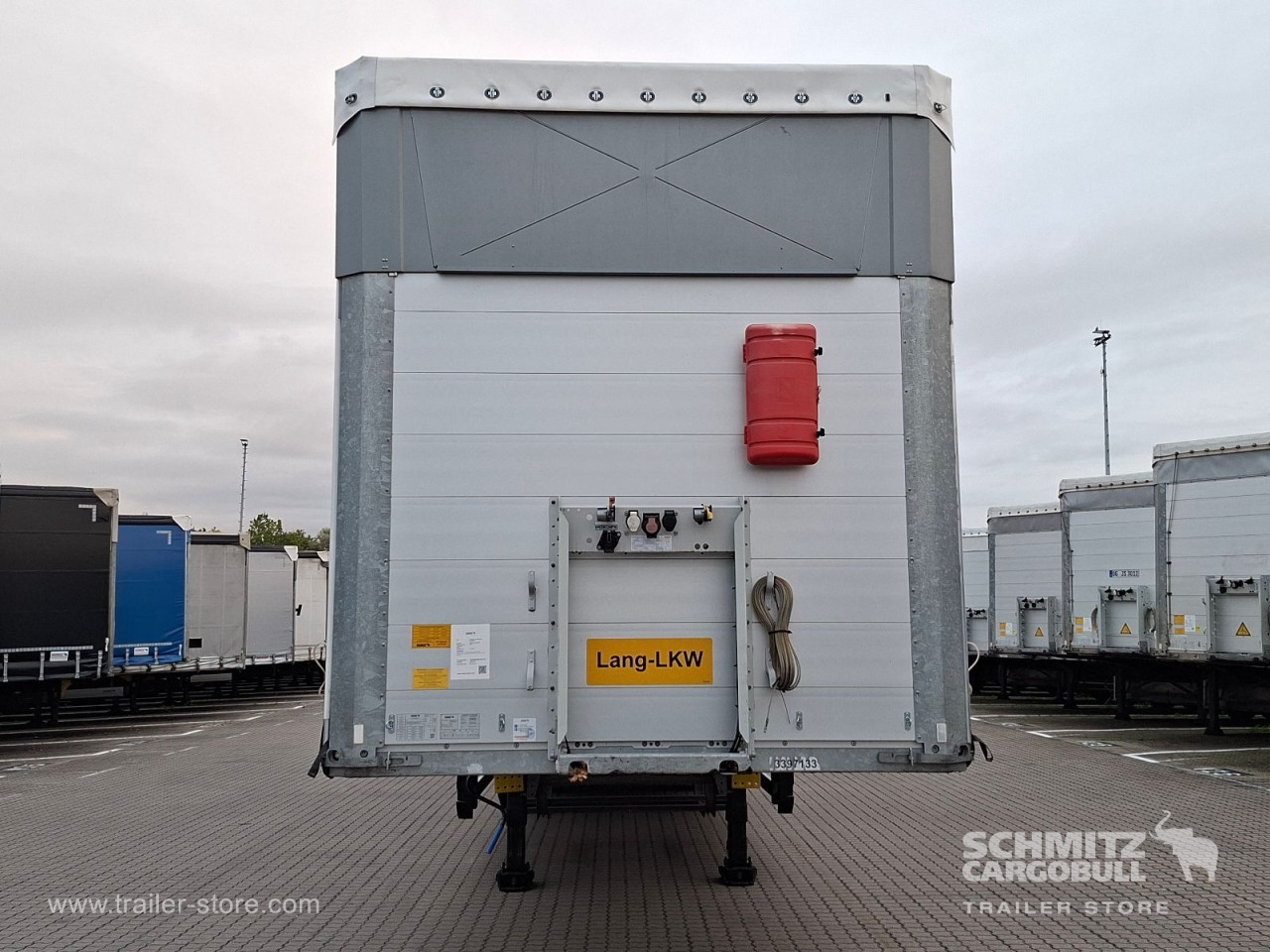 Schmitz Cargobull Curtainsider Standard 