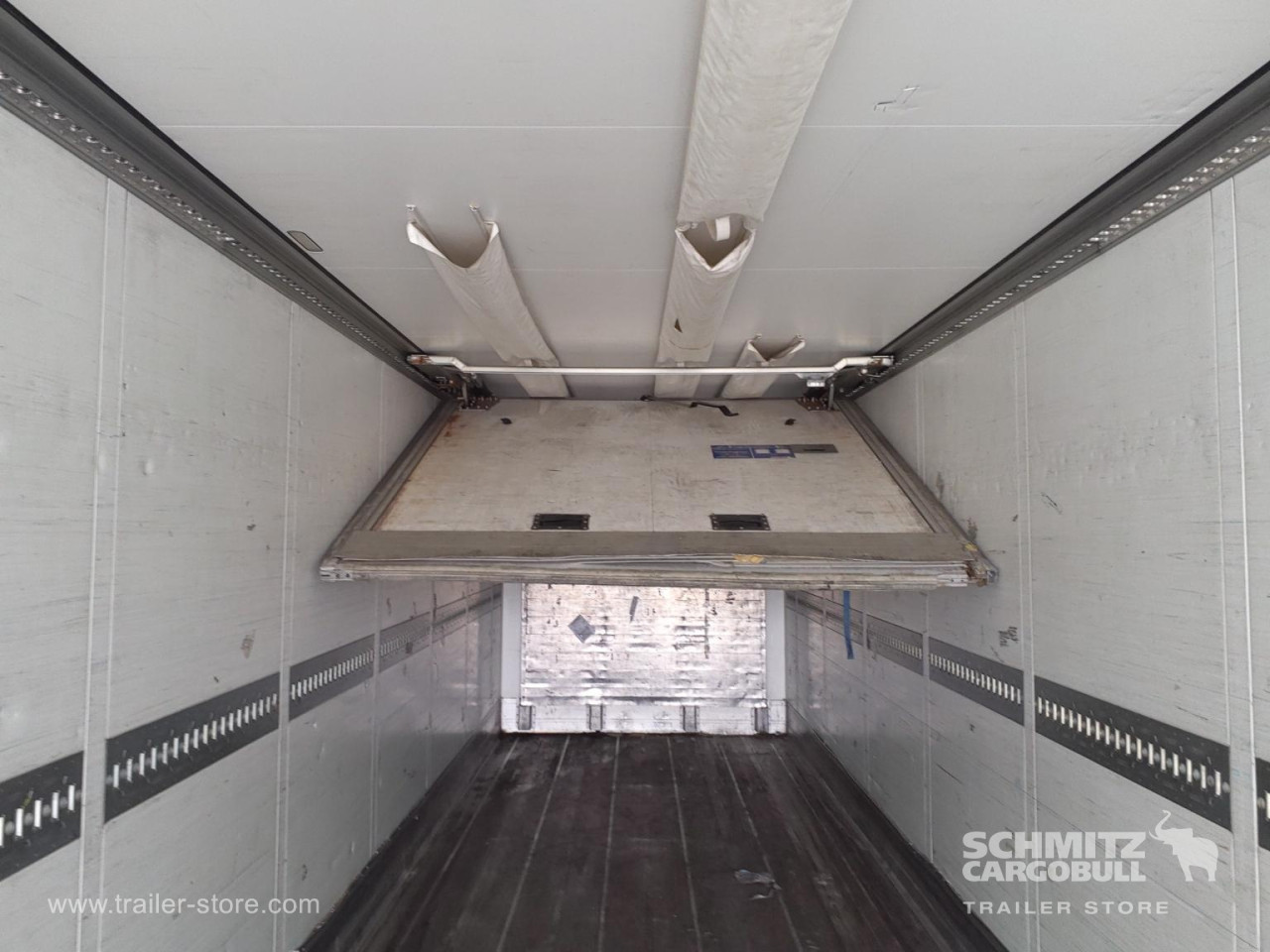 Schmitz Cargobull Semitrailer Reefer Multitemp 