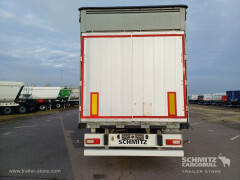 Schmitz Cargobull Curtainsider Standard Getränke 