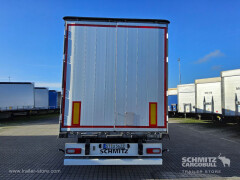 Schmitz Cargobull Curtainsider Standard Getränke 