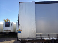 Schmitz Cargobull Curtainsider Standard Getränke 